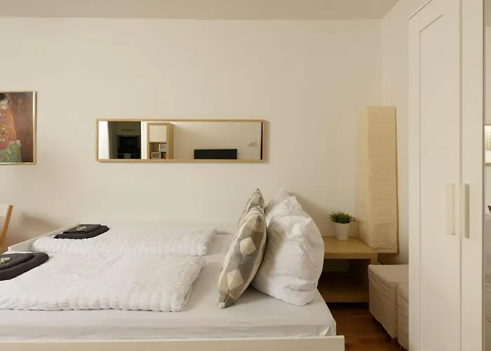 Modern Vienna Apartment In Prime Location