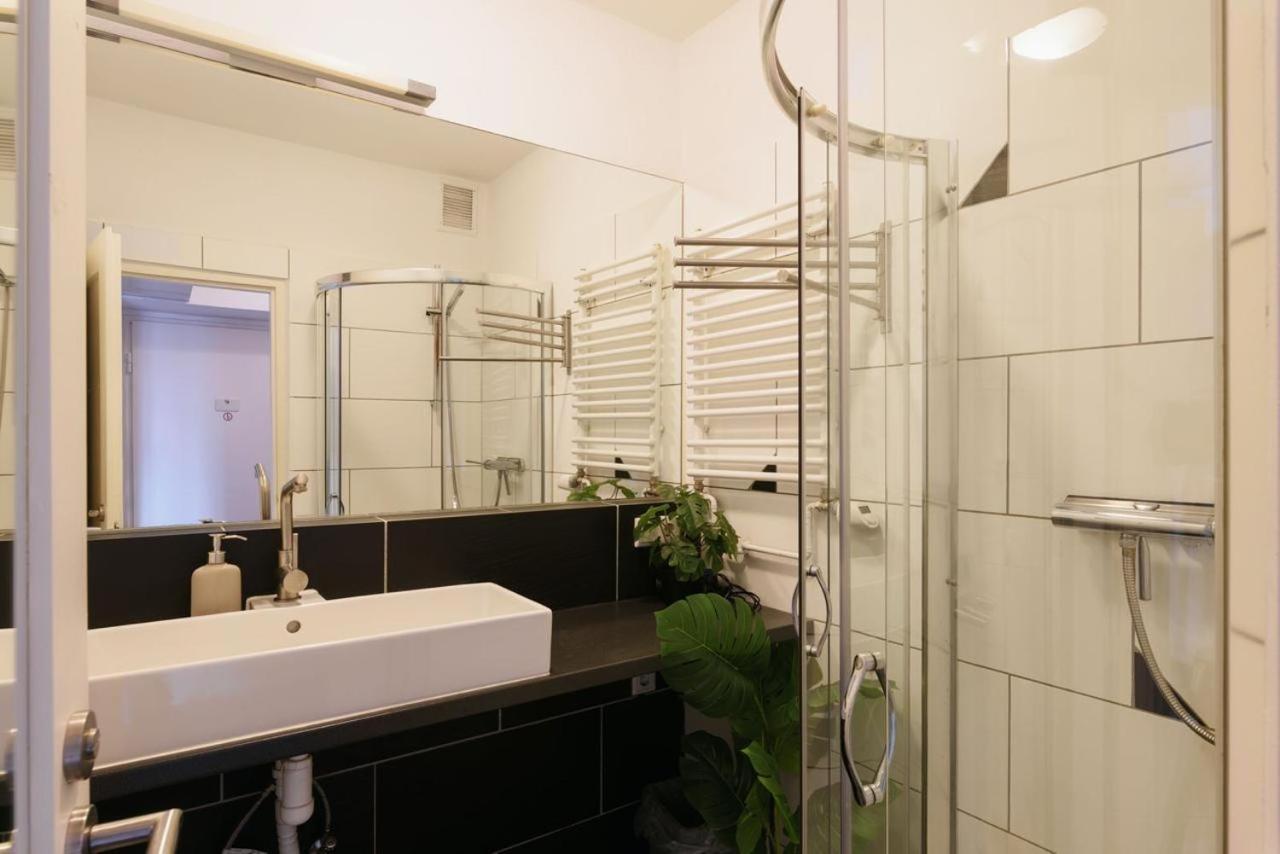 Appartamento Modern In Prime Location *